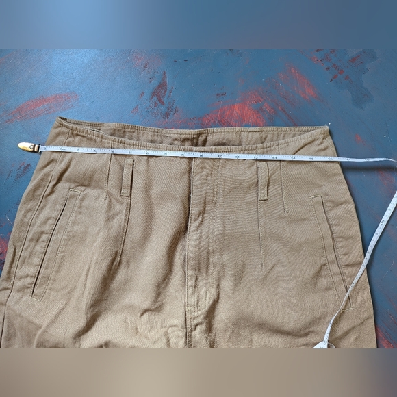 Highwaist Cargo Pants - Picture 5 of 9